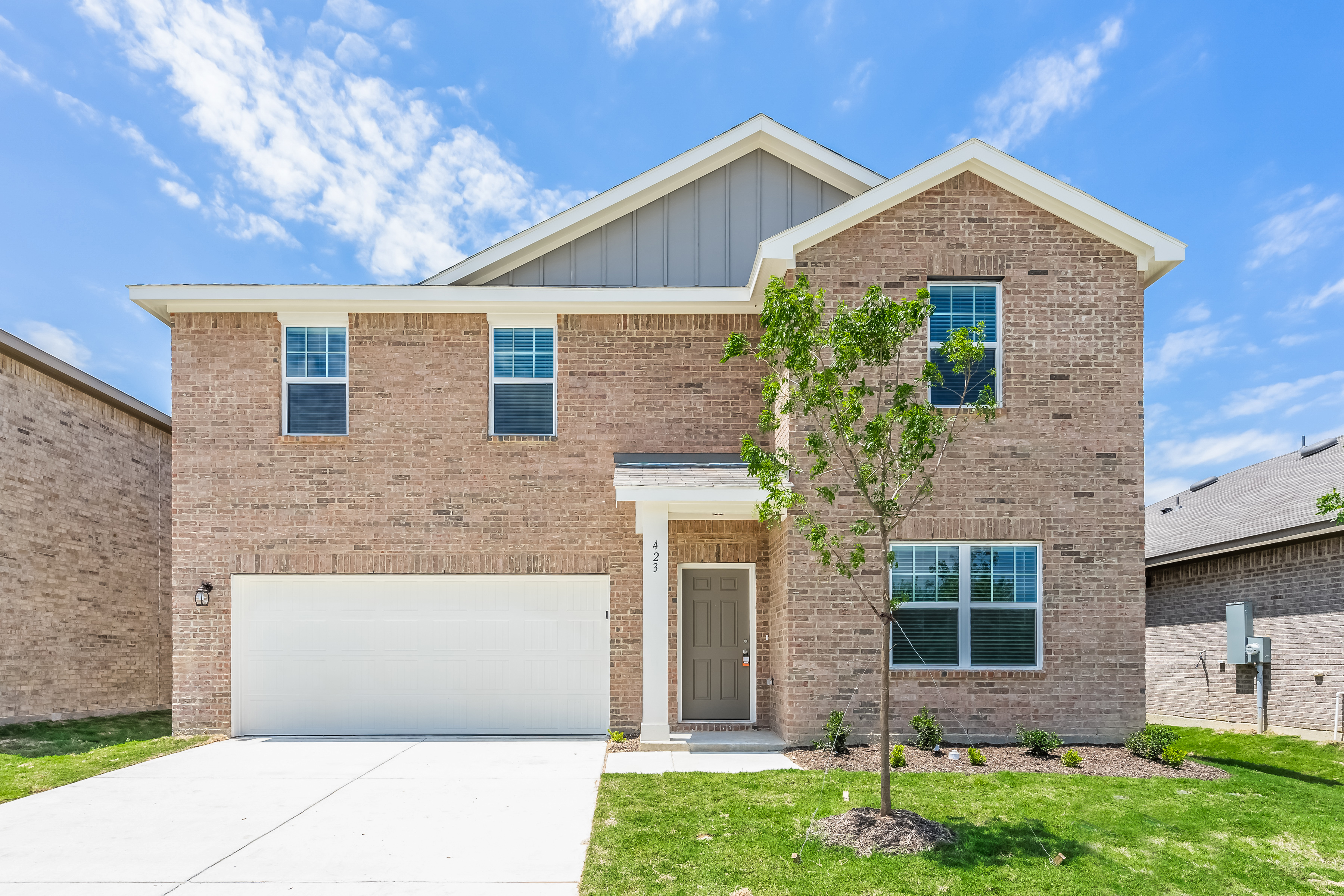 423 Canoe Way Crowley, TX 76036